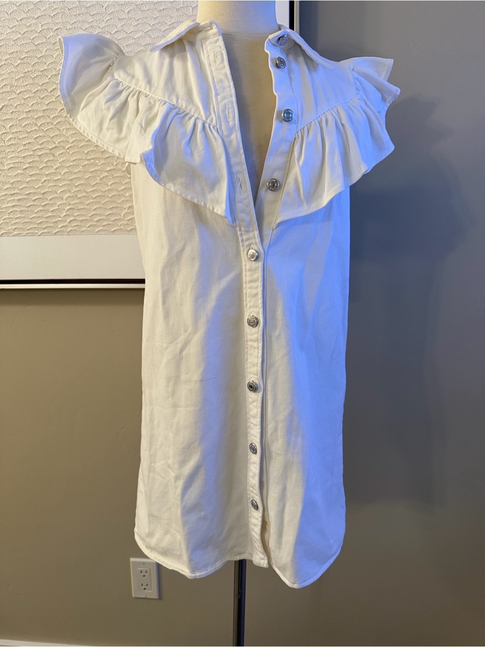 Zara White Ruffle-Sleeve Button Front Mini Dress - Picture 2 of 9